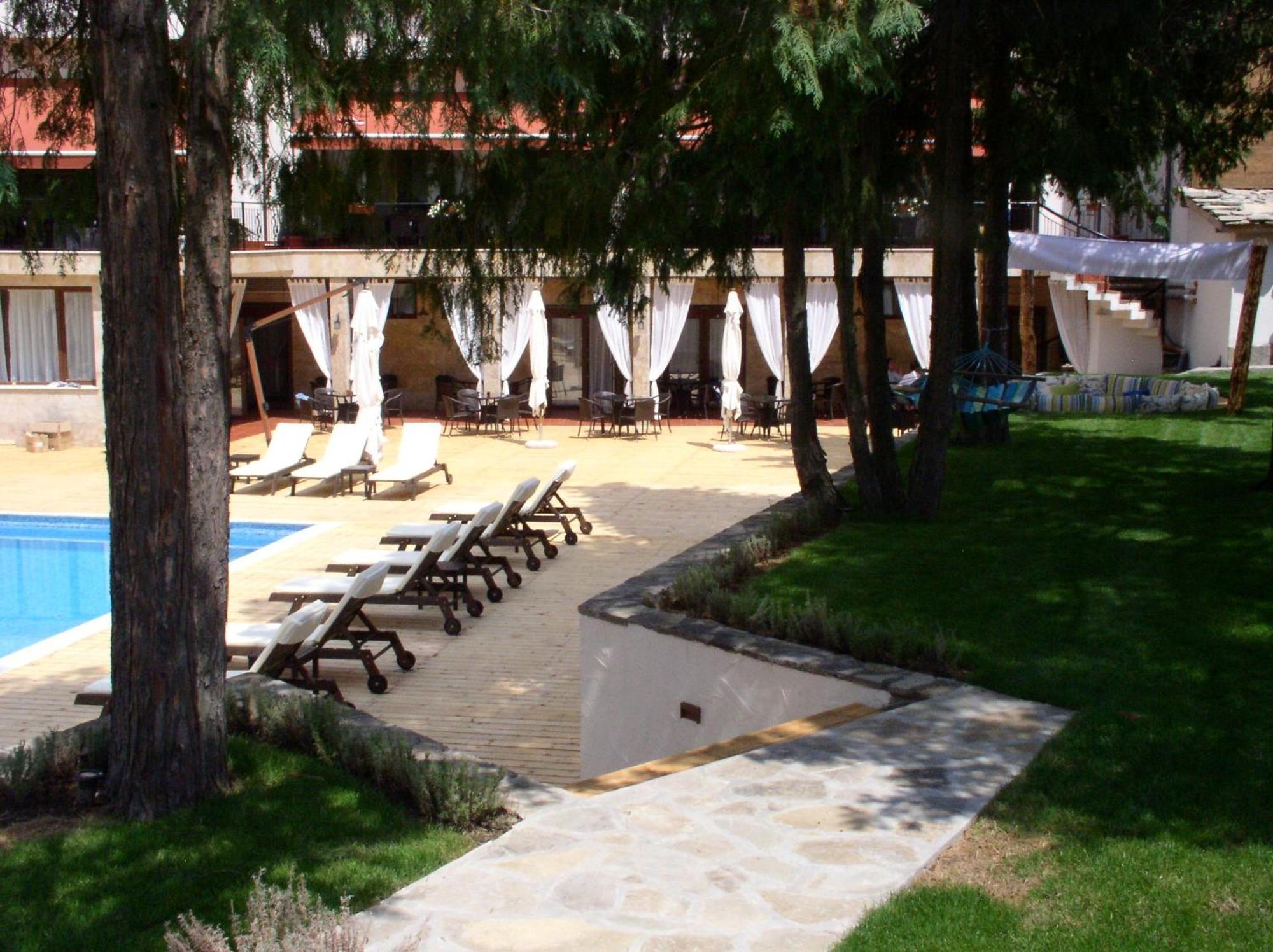 Hotel Par Avion Apriltsi  Esterno foto